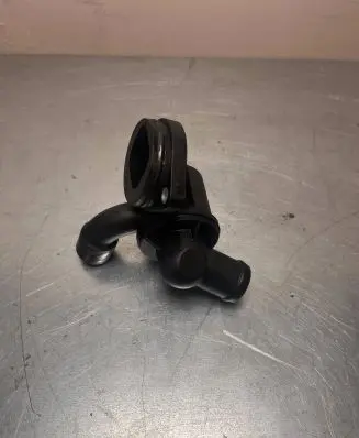 Thermostat/thermostat housing
