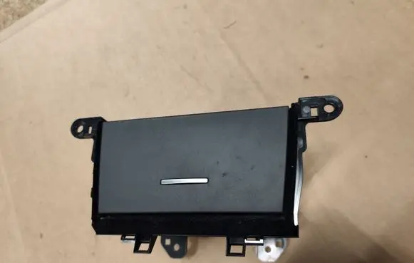 Honda Accord Cup holder front 