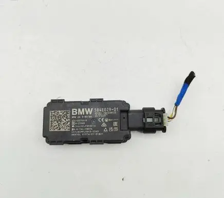 BMW X5 G05 Keyless system antenna 5B4E029 A3C10274510