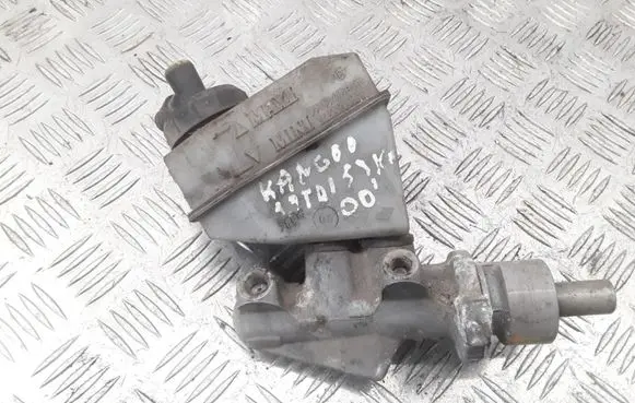 Brake fluid reservoir