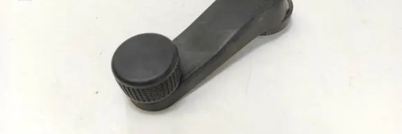 Volkswagen Golf III Rear door window winding handle 1H0837581C