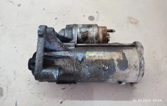 Renault Megane II Starter motor 8200583014