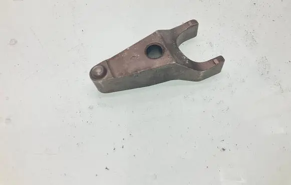 Lexus IS 220D-250-350 Fuel Injector clamp holder
