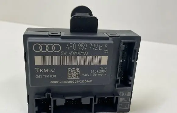 Audi A6 S6 C6 4F Door control unit/module 4F0959792B 4F0910793B 0033TFK0001