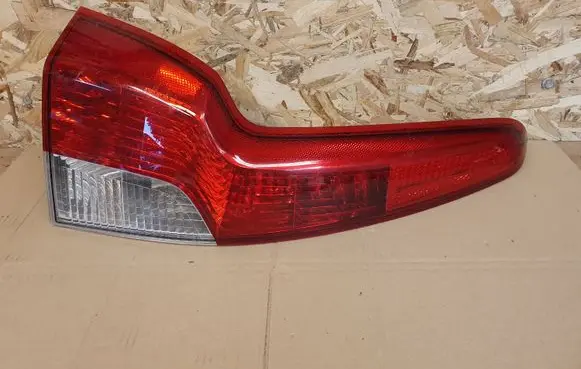 Volvo V50 Rear/tail lights 30744541