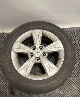 Toyota C-HR I R17 alloy rim 