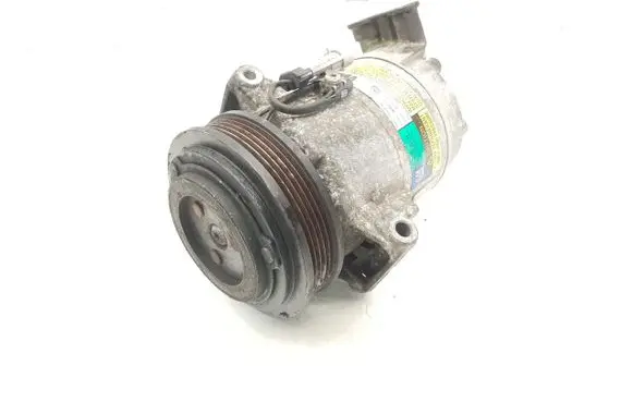 Opel Zafira B Air conditioning (A/C) compressor (pump) 13124753