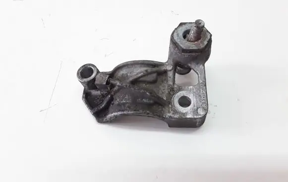 Mercedes-Benz E W211 Sway bar bush bracket, front A2113231226