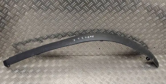 Toyota Auris 150 Front bumper lip 7685202110