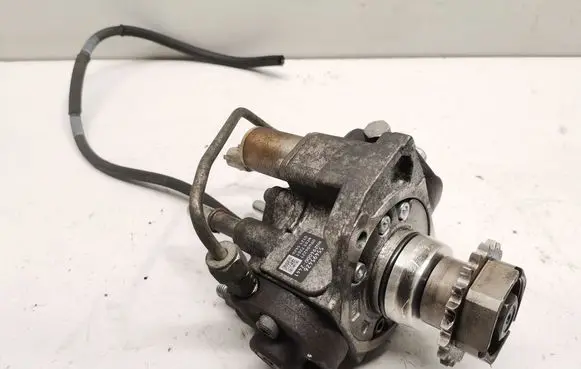 Opel Insignia B Fuel injection high pressure pump 55495426 HU2940002441 09U04221