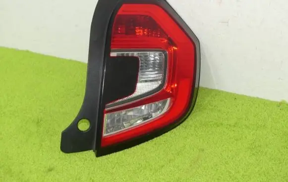 Renault Twingo III Rear/tail lights 265503121R