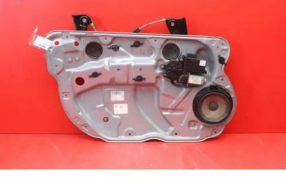 Volkswagen Polo IV 9N3 Front door window regulator with motor 6Q4837755