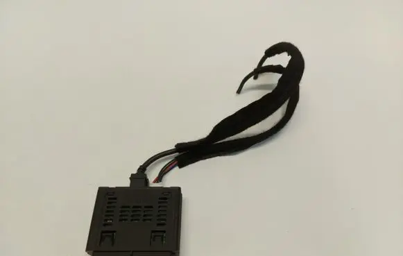 Renault Megane E-Tech USB socket connector 284H38566R