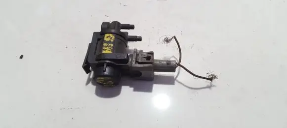 Volkswagen Golf III Turbo solenoid valve 9197948