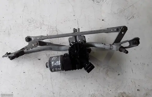 Front wiper linkage