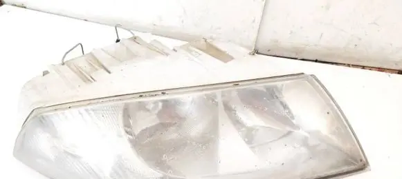 Skoda Octavia Mk2 (1Z) Headlight/headlamp