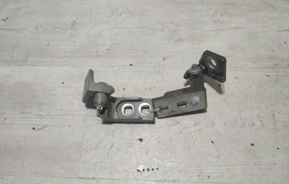 Opel Corsa E Front door hinge set 