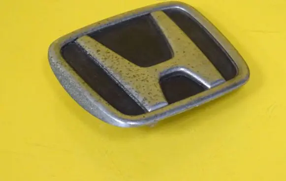Honda Civic Manufacturer badge logo/emblem 