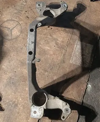Volkswagen Touareg I Front subframe 7L6199207B