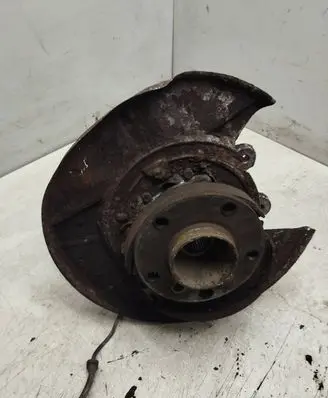 BMW X5 E53 Rear wheel hub spindle/knuckle 