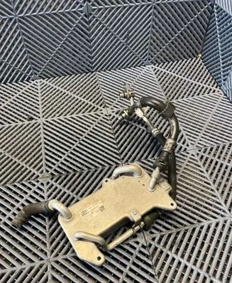 Audi RS Q8 Transmission/gearbox oil cooler 4M0317021G 4N0317818AF