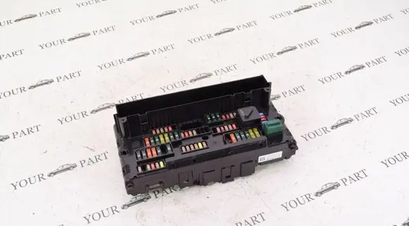 BMW 5 F10 F11 Fuse box set 923442101