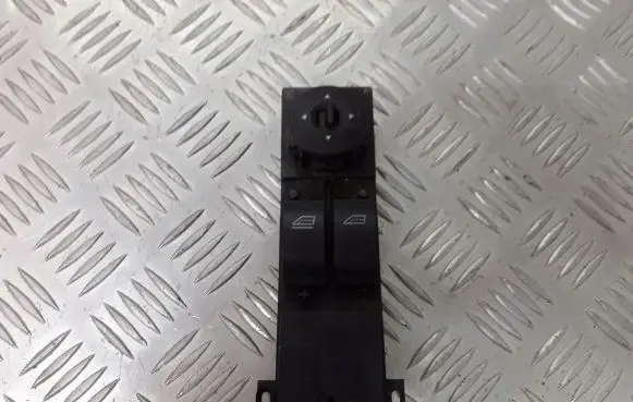 Ford Focus Electric window control switch