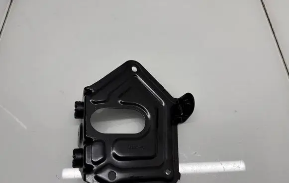BMW X7 G07 Other engine bay part 9399989