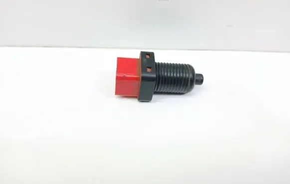 Peugeot 307 Clutch pedal sensor 