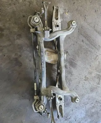 Mercedes-Benz GLA W156 X156 Rear axle beam 2463506201 2466201 1490068