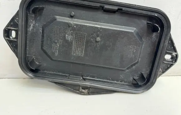 Volkswagen Jetta V Other engine bay part 1K0941369
