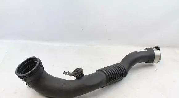 Intercooler hose/pipe