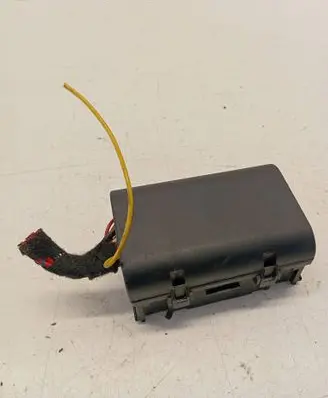 Volkswagen Transporter - Caravelle T5 Fuse module 7E0937617