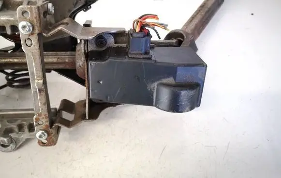Volkswagen PASSAT B6 Steering wheel lock 3C0905861J
