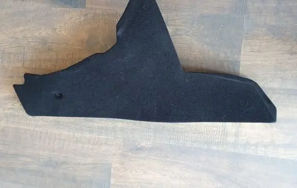 Skoda Octavia Mk2 (1Z) Centre console side trim front 1Z2863045