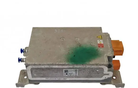 Audi e-tron Voltage converter inverter 5QE915684BC
