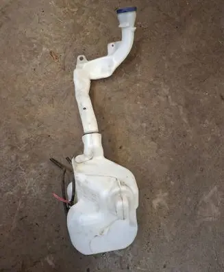 Peugeot 207 Windshield washer fluid reservoir/tank 9648337580