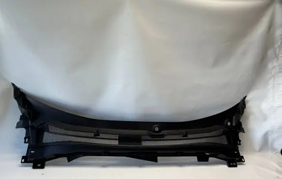 Ford Mustang Mach-E Wiper trim LJ8B-R02216 LJ8BR02216AE LJ8B-R02216-AF