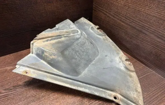 Iveco Daily 3rd gen Front bumper mounting bracket 500327277 SX500327277