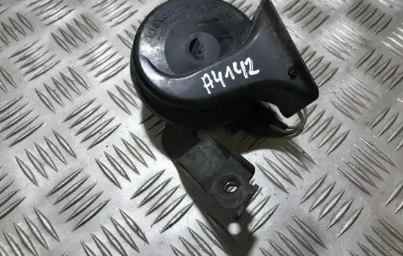 Volkswagen Golf IV Horn signal