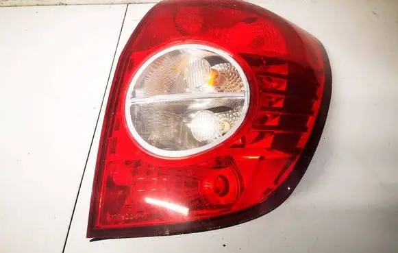 Chevrolet Captiva Rear/tail lights 