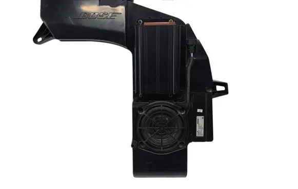 Audi A4 S4 B6 8E 8H Subwoofer speaker 8E9035382A