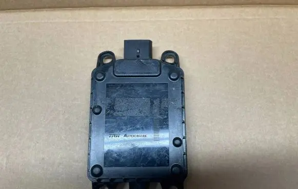 Citroen C4 SpaceTourer Distronic sensor radar 86299C01 200803555 54087933B