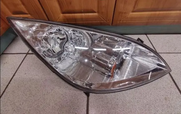 Headlight/headlamp
