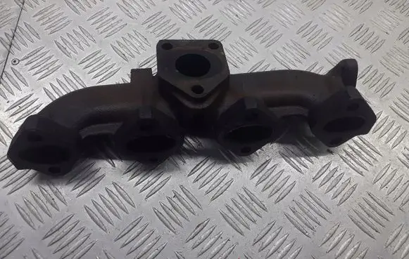 BMW X3 E83 Exhaust manifold 77902190-01