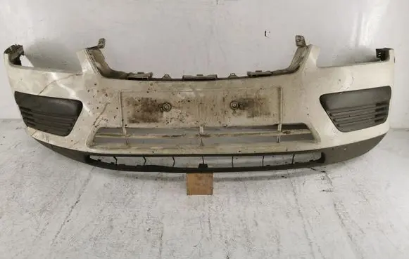 Ford Focus Front bumper