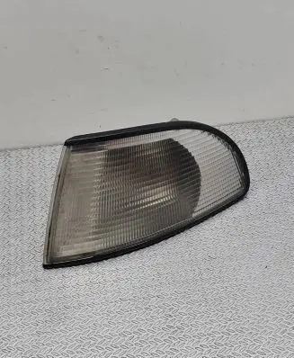 Audi A4 S4 B5 8D Front indicator light