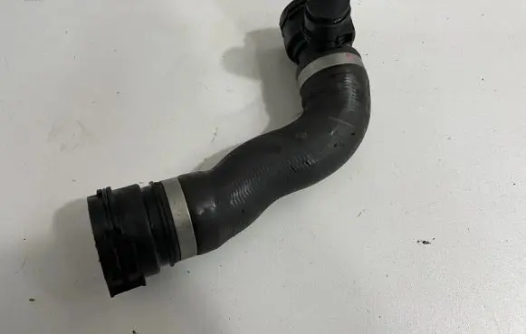 BMW X3 F25 Engine coolant pipe/hose 1234567