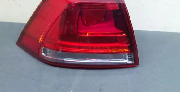 Volkswagen Golf VII Rear/tail lights 5G0945095M 90052057 5G0945257A