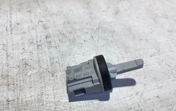Volkswagen Touareg II Interior temperature sensor 1K0907543G